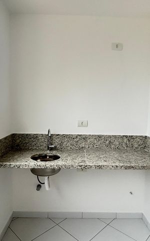 Apartamento à venda com 60m², 2 quartos e 2 vagas Apartamento à venda com 60m², 2 quartos e 2 vagasCozinha