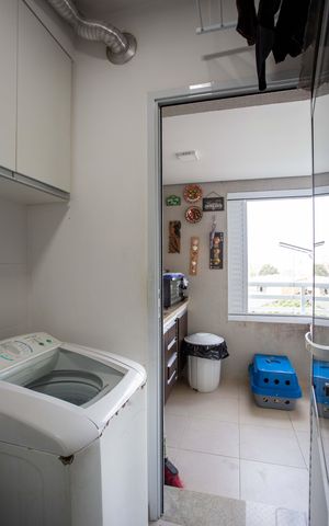 Apartamento à venda com 65m², 2 quartos e 1 vagaÁrea de Serviço