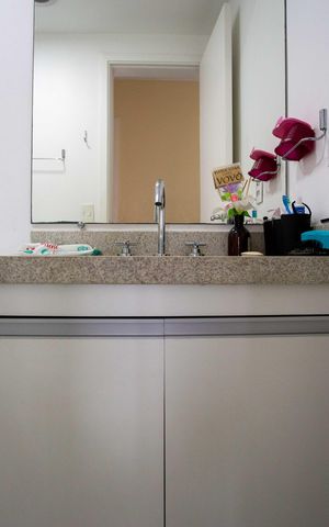Apartamento à venda com 65m², 2 quartos e 1 vagaBanheiro Social