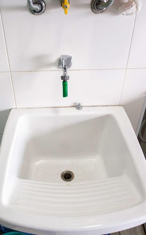 Apartamento à venda com 65m², 2 quartos e 1 vagaÁrea de Serviço