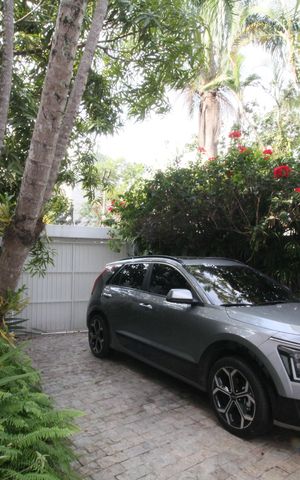Casa à venda com 374m², 4 quartos e 5 vagasEntrada