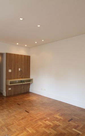 Casa à venda com 374m², 4 quartos e 5 vagasSuíte 1