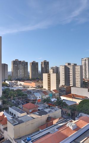 Apartamento à venda com 40m², 1 quarto e 1 vaga Apartamento à venda com 40m², 1 quarto e 1 vagaVista da Sacada