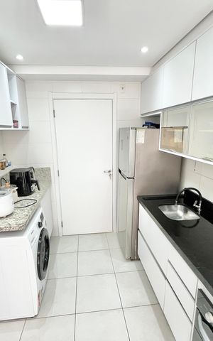 Studio para alugar com 32m², 1 quarto e sem vaga Studio para alugar com 32m², 1 quarto e sem vagaSala/Cozinha