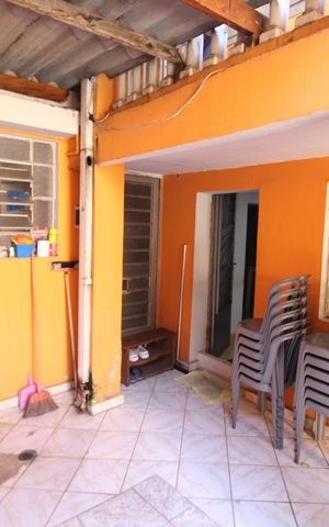 Casa à venda com 157m², 3 quartos e sem vagaÁrea de Serviço