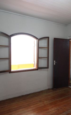Casa à venda com 157m², 3 quartos e sem vagaCasa 2 - Quarto 1