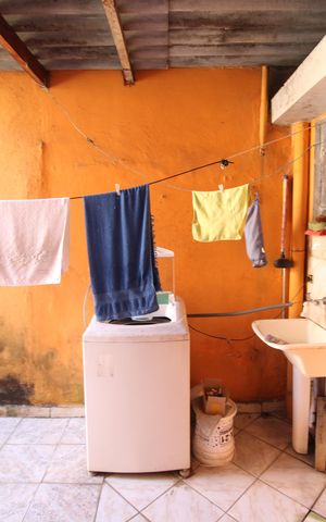 Casa à venda com 157m², 3 quartos e sem vagaÁrea de Serviço