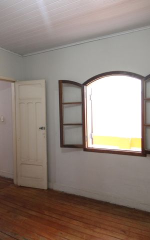 Casa à venda com 157m², 3 quartos e sem vagaCasa 2 - Quarto 1