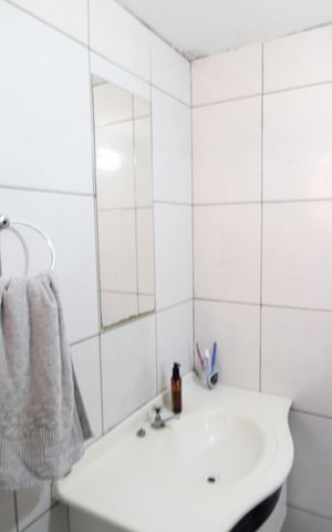 Casa à venda com 157m², 3 quartos e sem vagaBanheiro