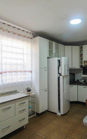 Casa à venda com 139m², 2 quartos e 2 vagasCozinha