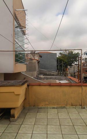 Casa à venda com 139m², 2 quartos e 2 vagasSacada