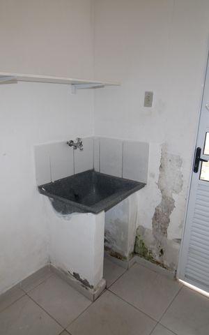 Casa à venda com 500m², 3 quartos e 3 vagasCasa 2 - Área de Serviço