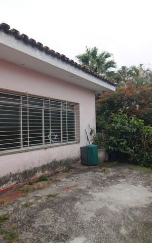 Casa à venda com 500m², 3 quartos e 3 vagasGaragem