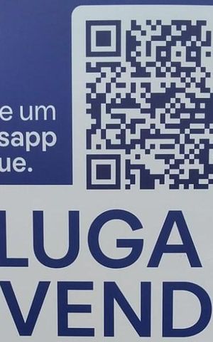Casa à venda com 500m², 3 quartos e 3 vagas Casa à venda com 500m², 3 quartos e 3 vagasPlaca
