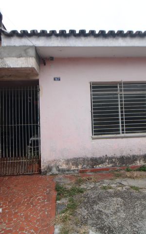 Casa à venda com 500m², 3 quartos e 3 vagasGaragem