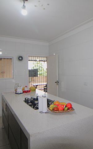 Casa à venda com 500m², 3 quartos e 3 vagasCasa 1 - Cozinha