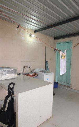 Casa à venda com 500m², 3 quartos e 3 vagasCasa 1 - Área de Serviço