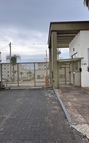 Apartamento à venda com 42m², 2 quartos e 1 vaga Apartamento à venda com 42m², 2 quartos e 1 vagaFachada