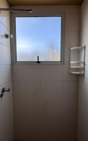 Apartamento à venda com 42m², 2 quartos e 1 vaga Apartamento à venda com 42m², 2 quartos e 1 vagaBanheiro