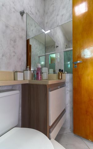 Casa de condomínio à venda com 35m², 1 quarto e 1 vaga Casa de condomínio à venda com 35m², 1 quarto e 1 vagaBanheiro