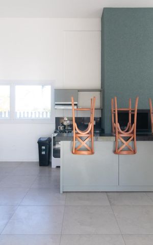 Casa de condomínio à venda com 92m², 3 quartos e 1 vaga Casa de condomínio à venda com 92m², 3 quartos e 1 vagaÁrea comum - Salão de festas
