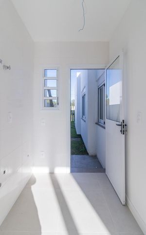 Casa de condomínio à venda com 92m², 3 quartos e 1 vaga Casa de condomínio à venda com 92m², 3 quartos e 1 vagaCozinha