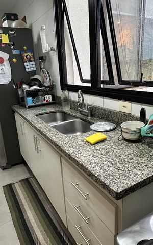 Apartamento à venda com 172m², 4 quartos e 2 vagasCozinha