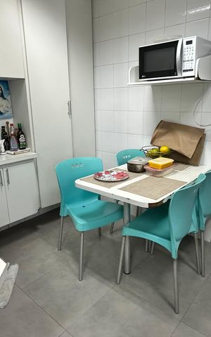 Apartamento à venda com 172m², 4 quartos e 2 vagasCozinha
