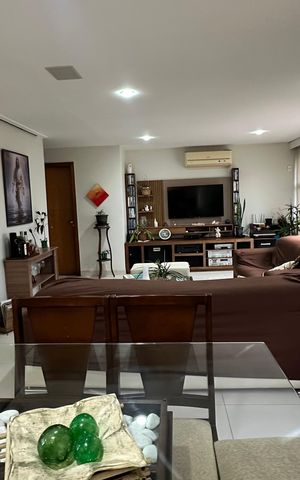 Apartamento à venda com 172m², 4 quartos e 2 vagasSala