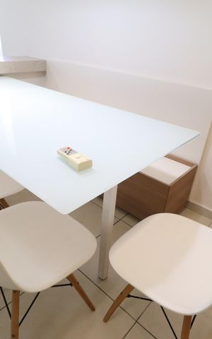 Apartamento para alugar com 58m², 2 quartos e 2 vagasSala