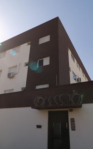 Apartamento para alugar com 58m², 2 quartos e 2 vagasFachada