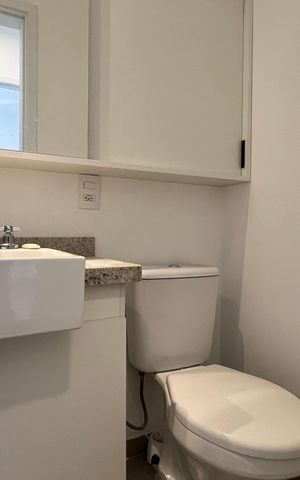 Apartamento para alugar com 58m², 2 quartos e 1 vaga Apartamento para alugar com 58m², 2 quartos e 1 vagaBanheiro