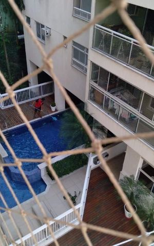 Apartamento à venda com 78m², 2 quartos e 1 vaga