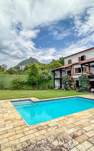 Casa à venda com 486m², 3 quartos e 2 vagas