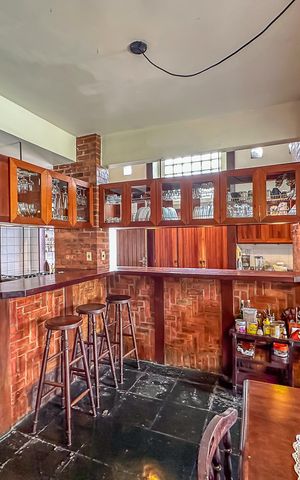 Casa à venda com 486m², 3 quartos e 2 vagas