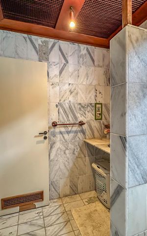Casa à venda com 486m², 3 quartos e 2 vagas