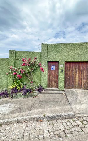 Casa à venda com 486m², 3 quartos e 2 vagas