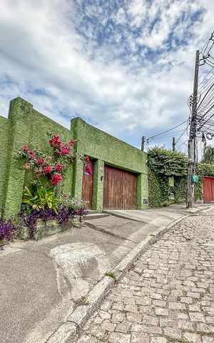Casa à venda com 486m², 3 quartos e 2 vagas