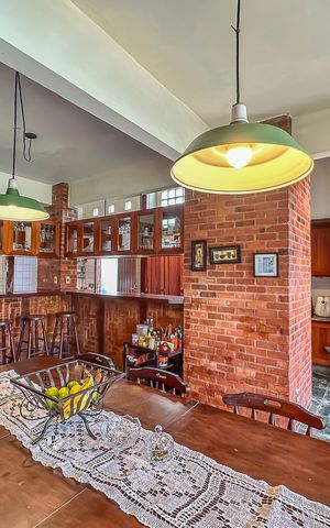 Casa à venda com 486m², 3 quartos e 2 vagas