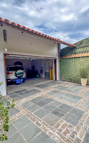 Casa à venda com 486m², 3 quartos e 2 vagas
