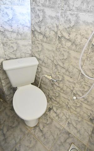Studio para alugar com 15m², 1 quarto e sem vaga Studio para alugar com 15m², 1 quarto e sem vagaBanheiro