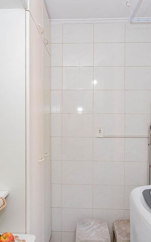 Apartamento à venda com 64m², 2 quartos e 1 vagaÁrea de Serviço