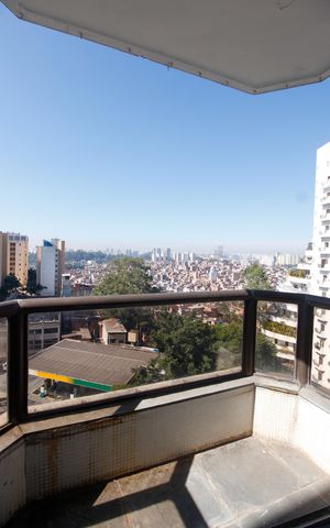 Apartamento à venda com 189m², 3 quartos e 3 vagasVaranda do Quarto 1