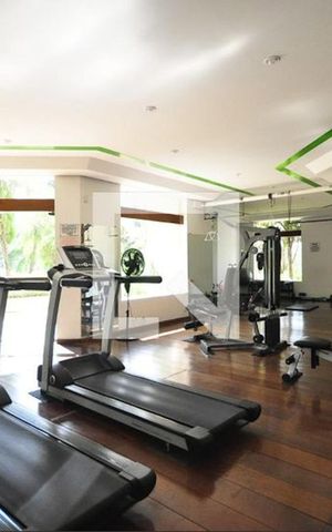 Apartamento à venda com 189m², 3 quartos e 3 vagas Apartamento à venda com 189m², 3 quartos e 3 vagasÁrea comum