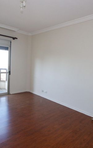 Apartamento à venda com 189m², 3 quartos e 3 vagasSuíte