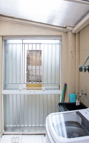 Apartamento à venda com 110m², 2 quartos e 1 vagaÁrea de Serviço