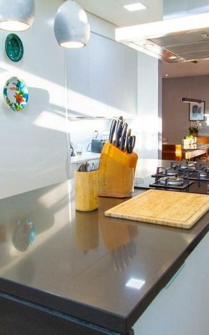 Apartamento à venda com 210m², 4 quartos e 1 vaga