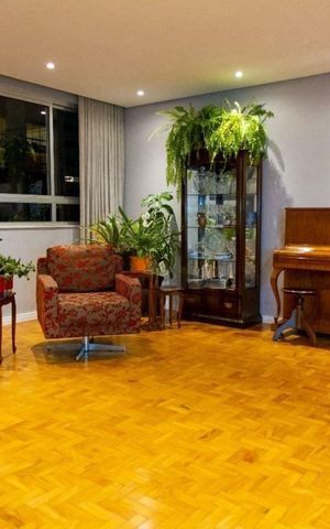 Apartamento à venda com 210m², 4 quartos e 1 vaga