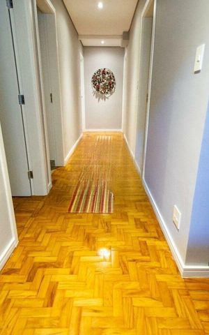 Apartamento à venda com 210m², 4 quartos e 1 vaga