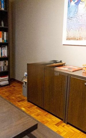 Apartamento à venda com 210m², 4 quartos e 1 vaga